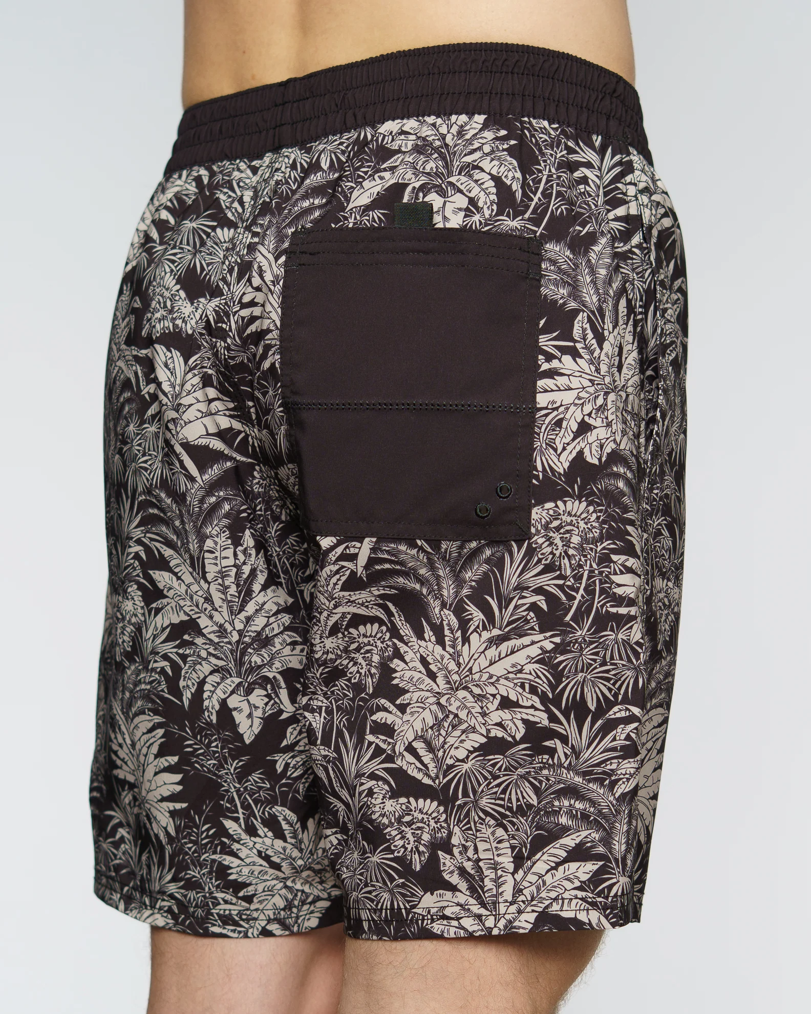 18" Continental Palms Boardshorts - Black - Image 4