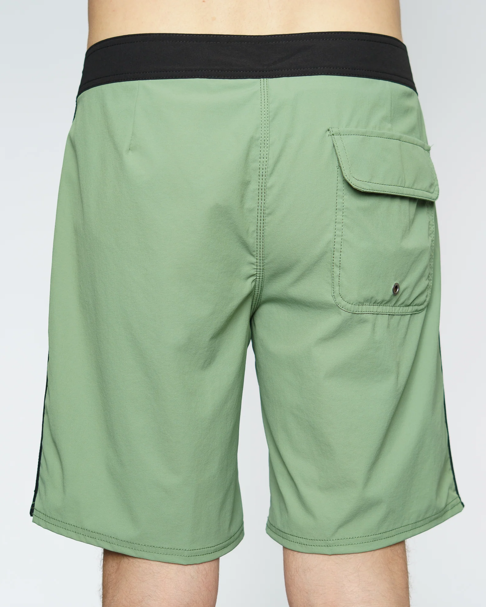 18" Joyo Boardshorts - Sage - Image 2