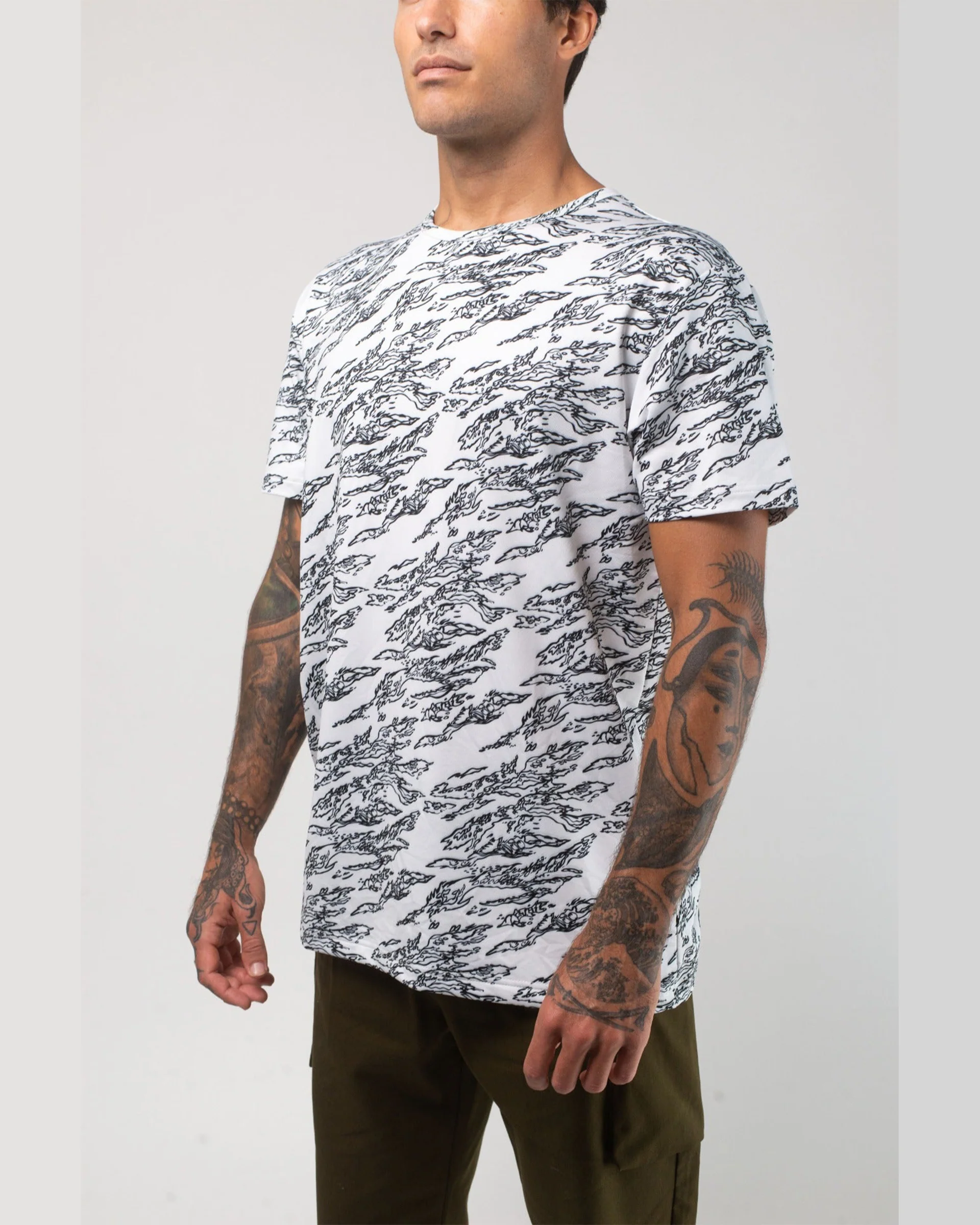 Aqua Terra Shadow Camo Tech Tee - White - Image 3