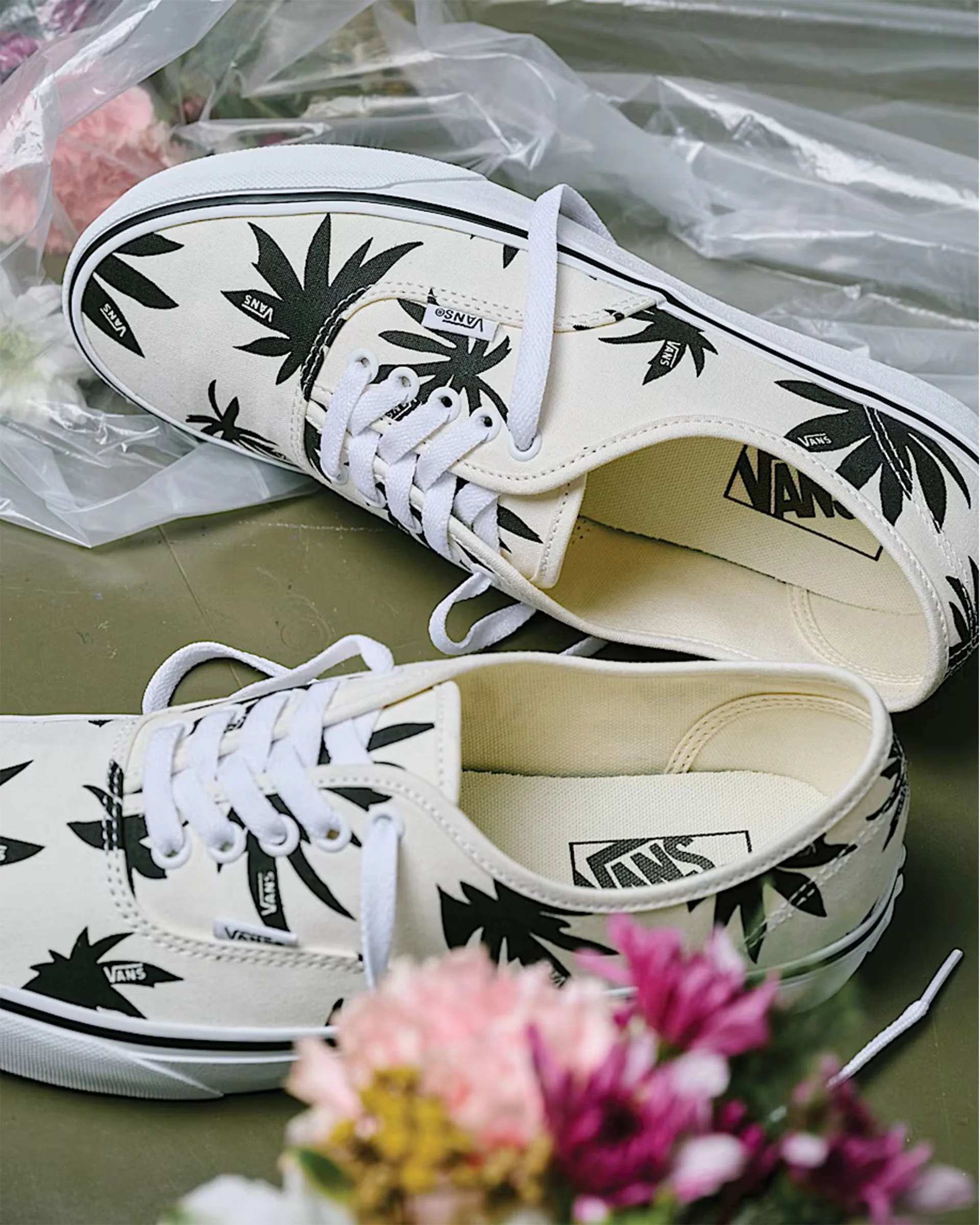 Authentic Shoe - Marshmellow White/Black - Image 6