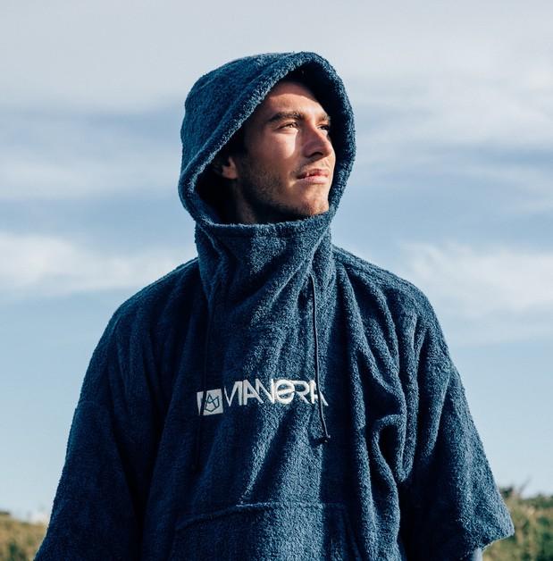 Bamboo Winter Changing Poncho - 2023 - Image 4