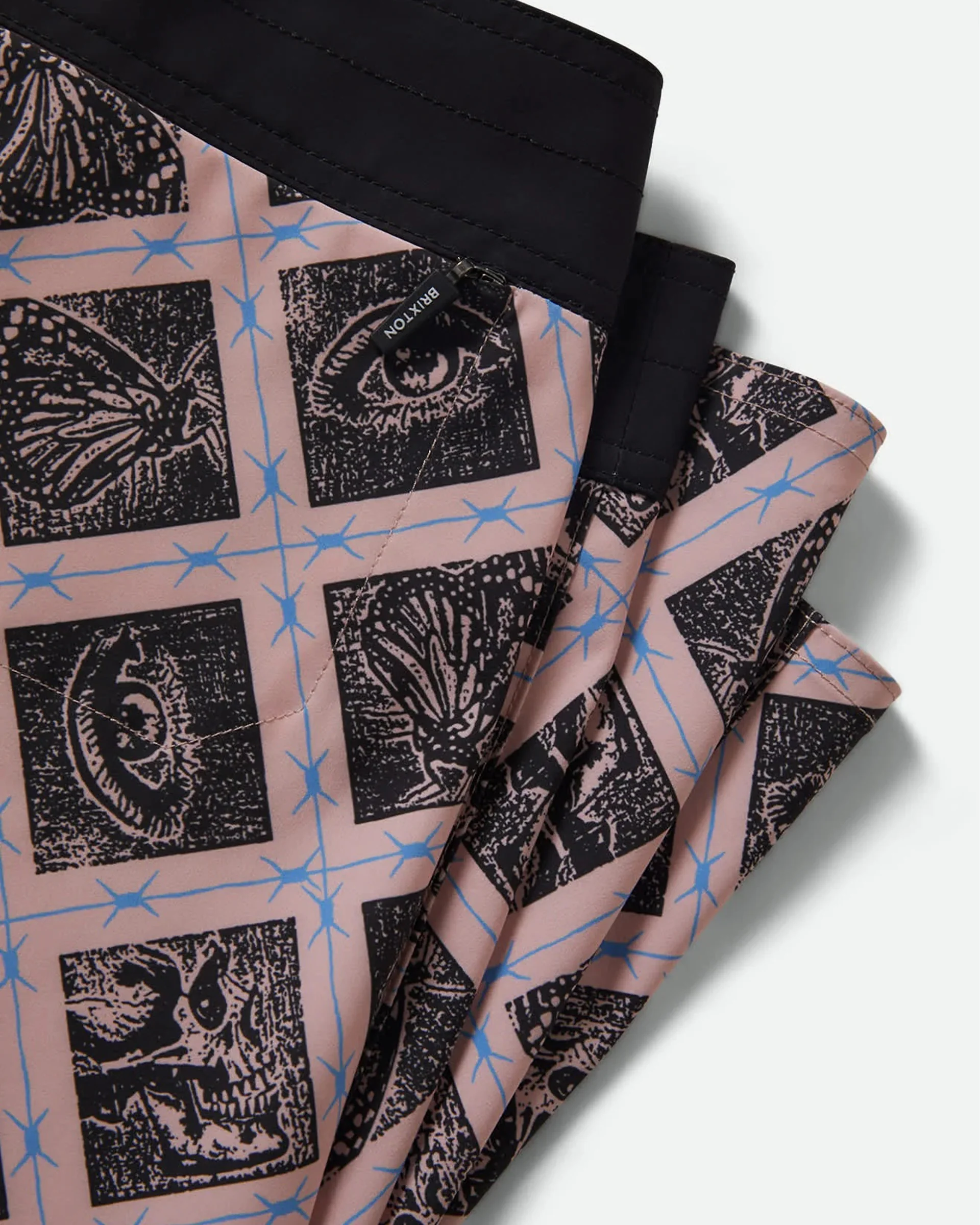 Blitz 19" Boardshort - Silver Pink/Black - Image 10