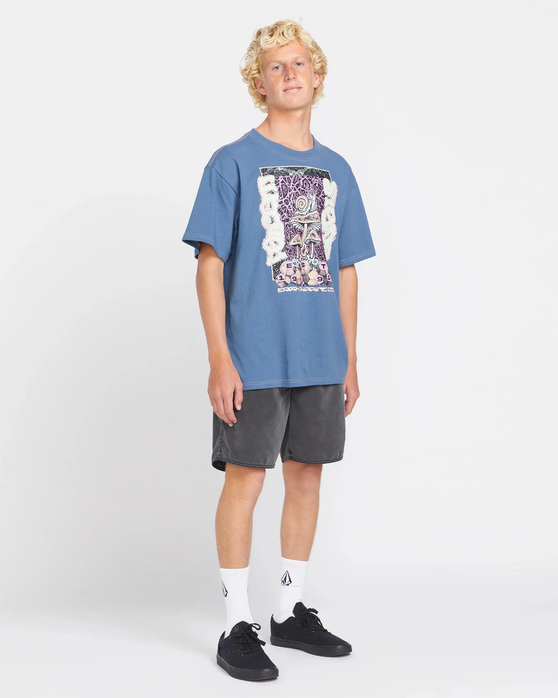 Center Trunks 17" - Black - Image 10