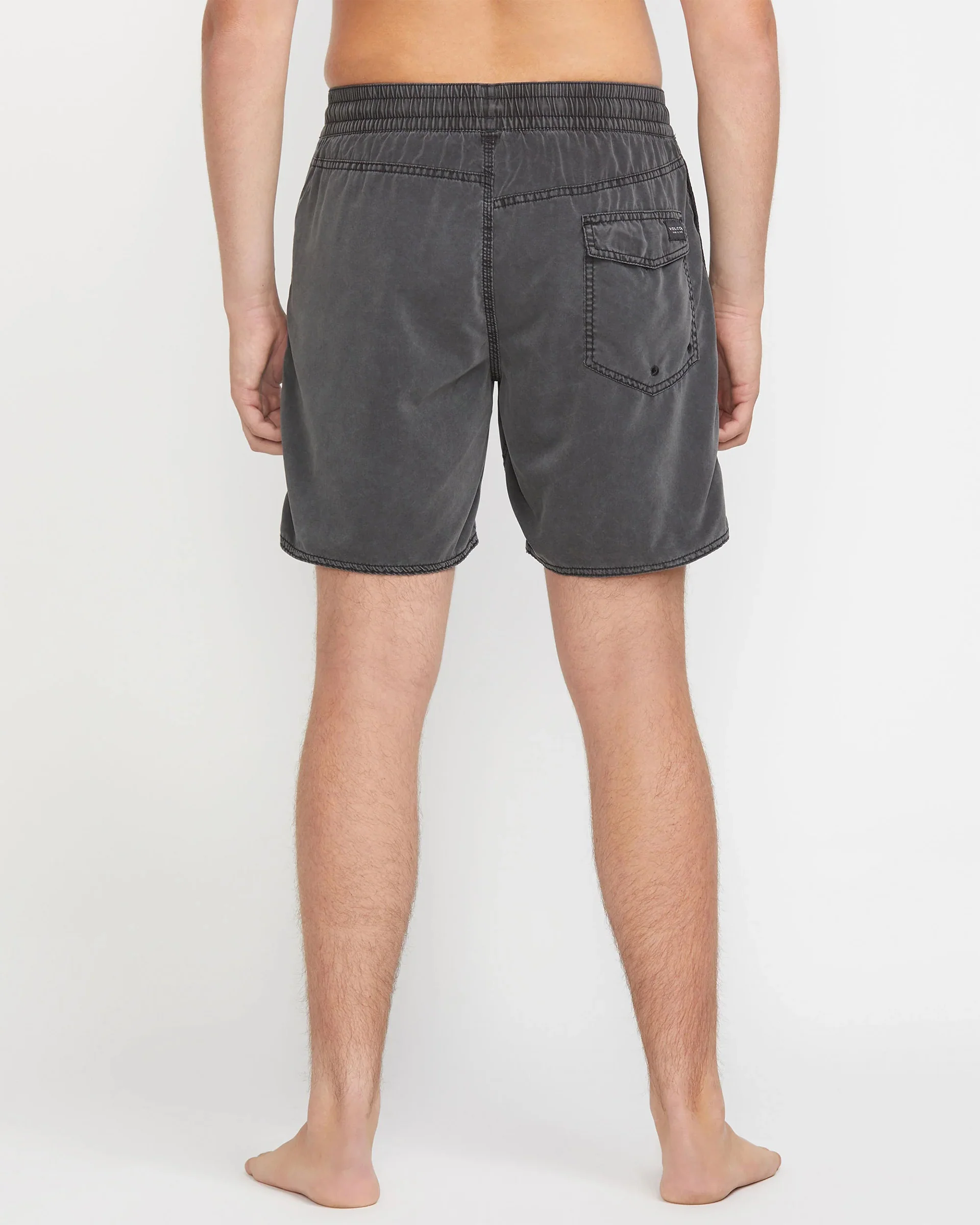Center Trunks 17" - Black - Image 2