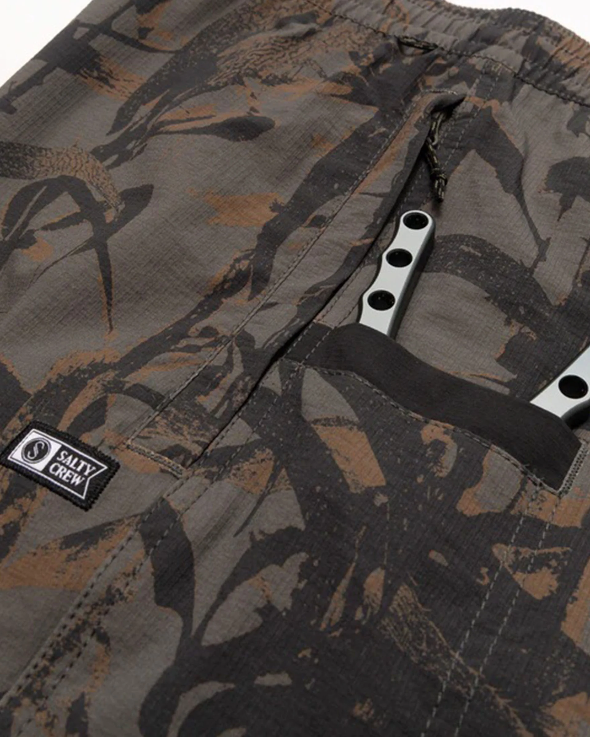 Crew 18" Ewaist Boatshort - Dark Kelp Camo - Image 5