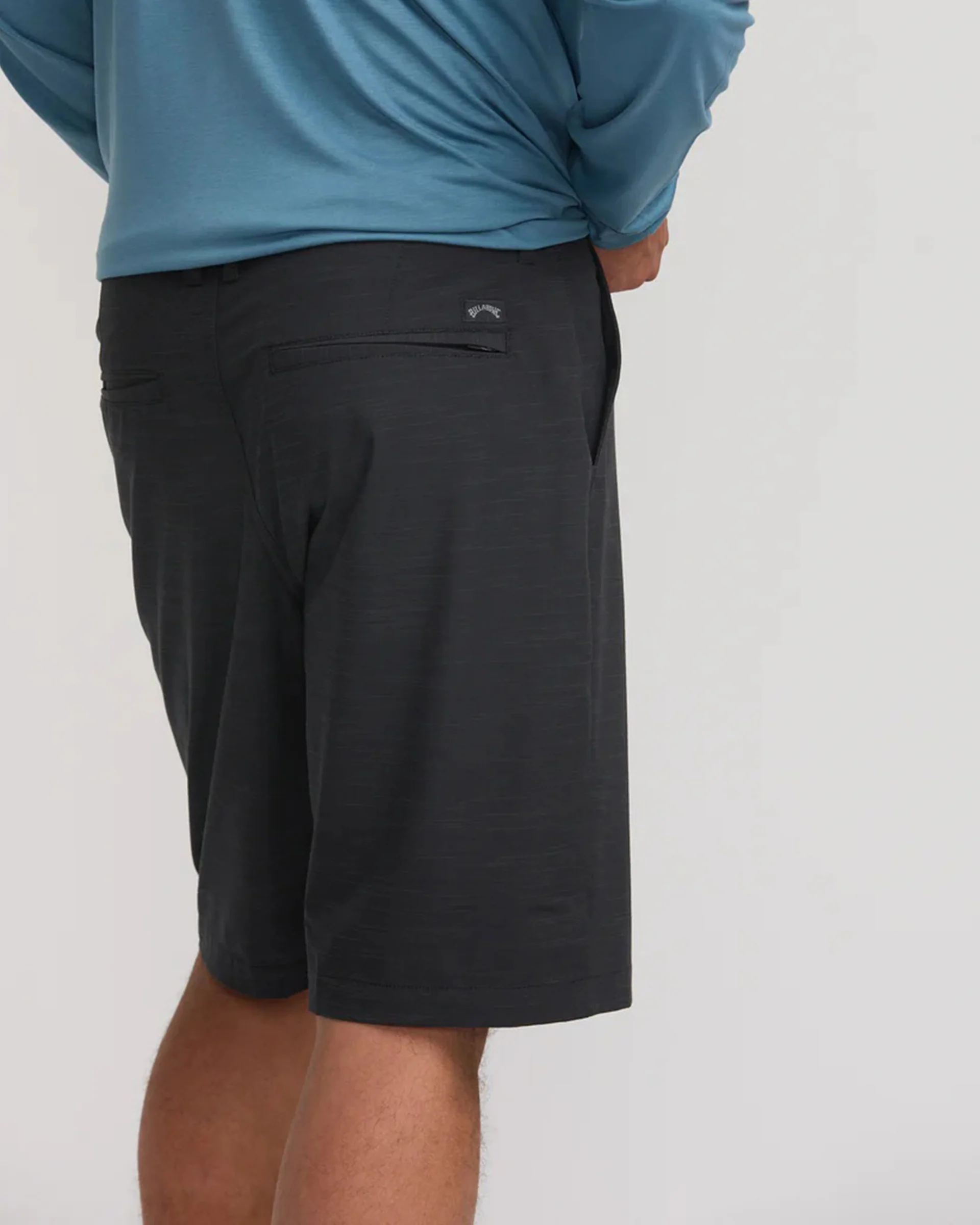 Crossfire Submersible 21" Hybrid Shorts - Black - Image 8