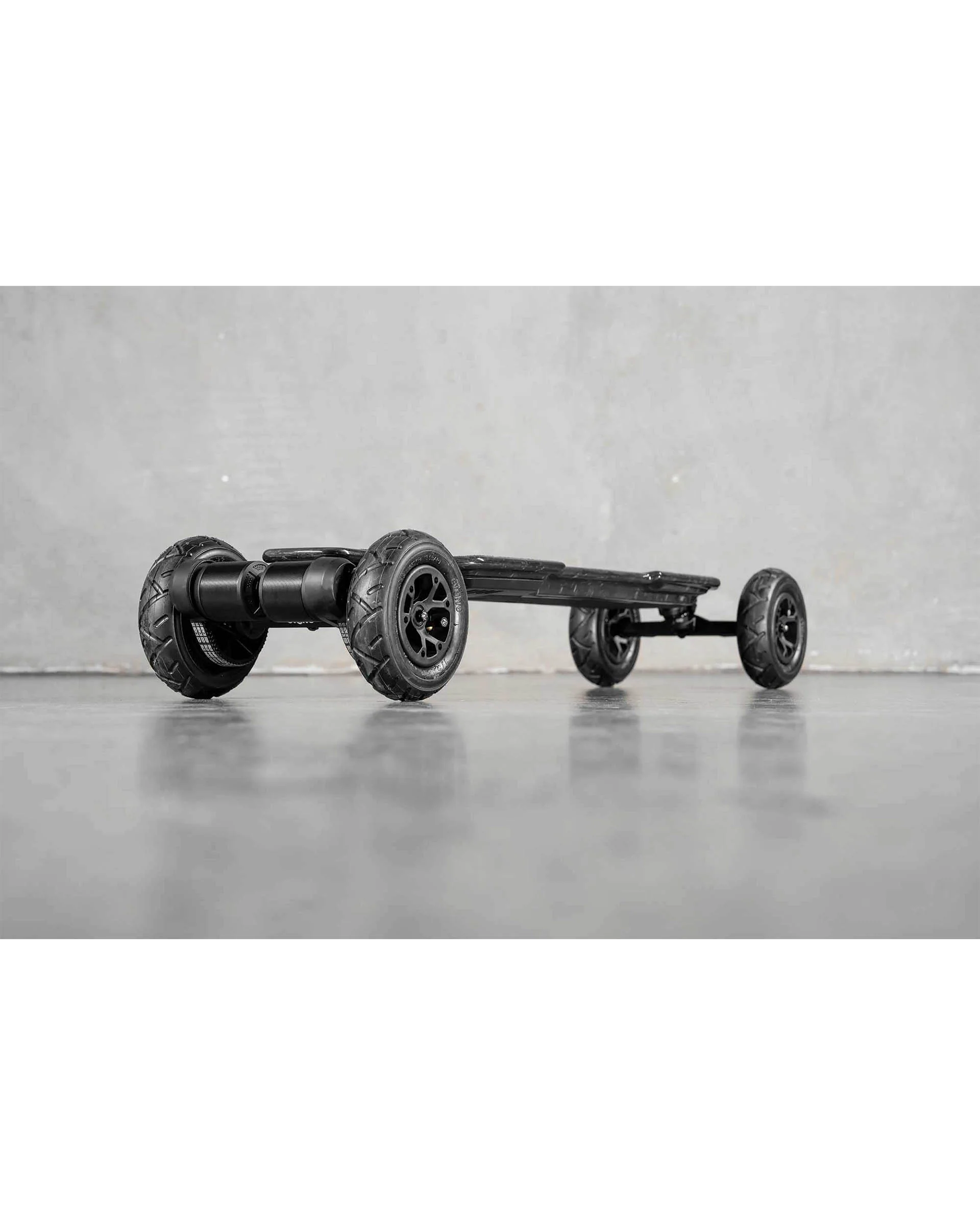 Diablo Carbon All Terrain Electric Skateboard - Image 2
