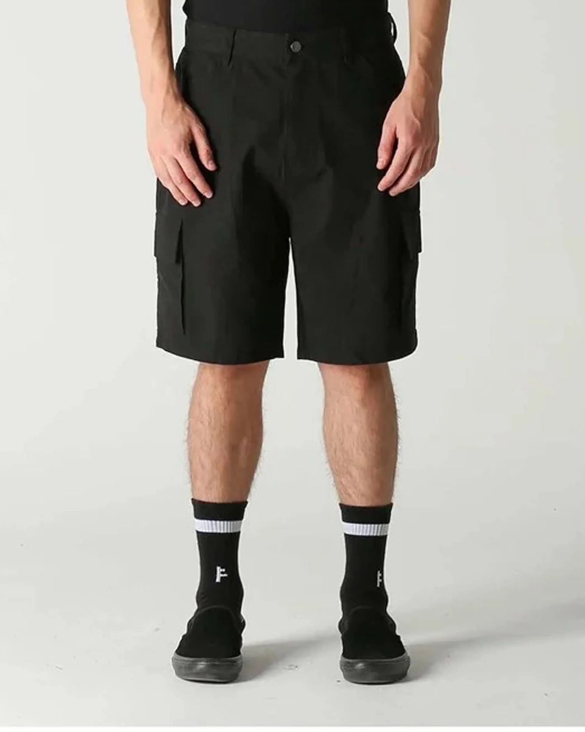 Distend Cargo Walkshort - Washed Black
