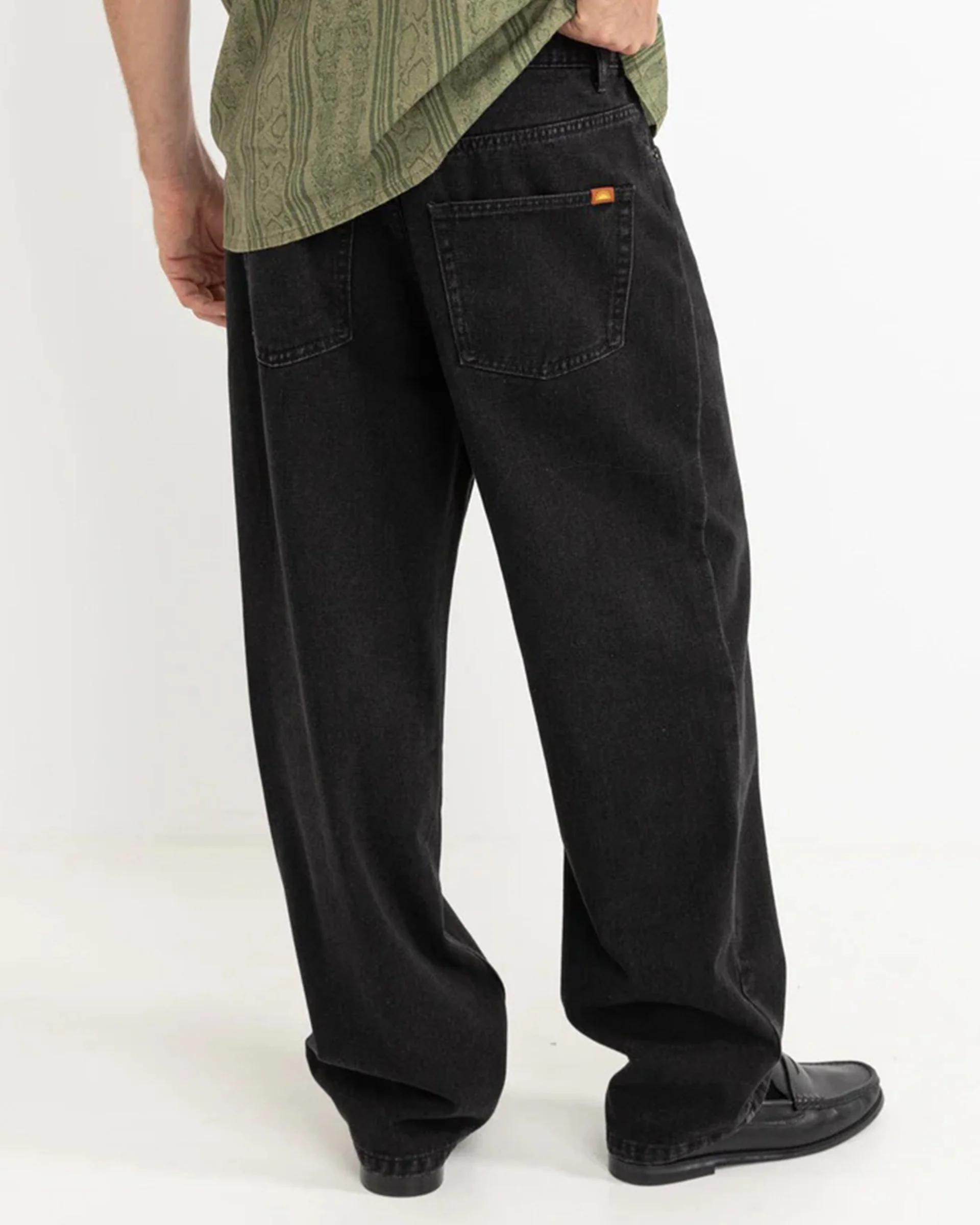 Essential Jean - Worn Black - Image 4