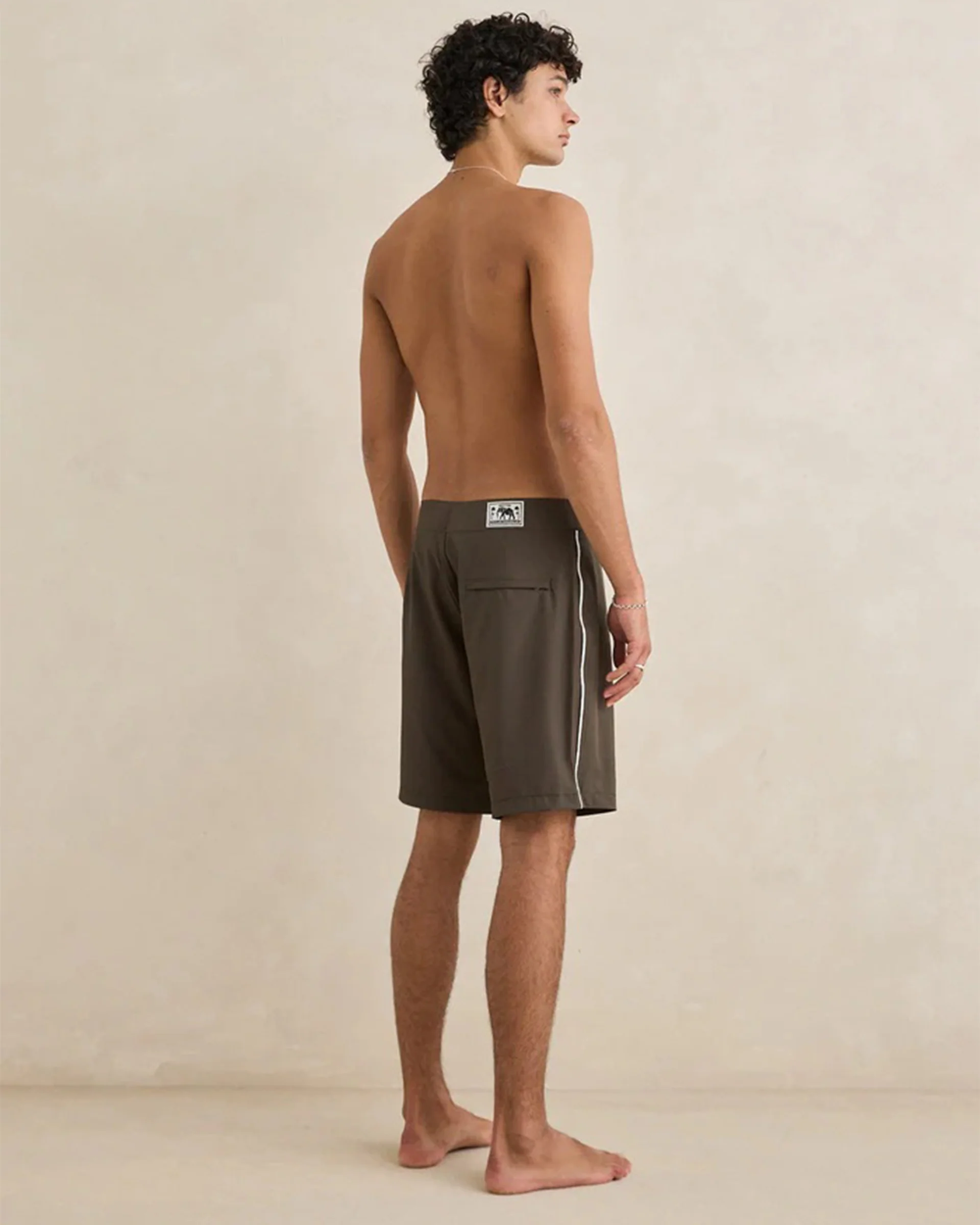 Essential Trunk - Olive - Image 6