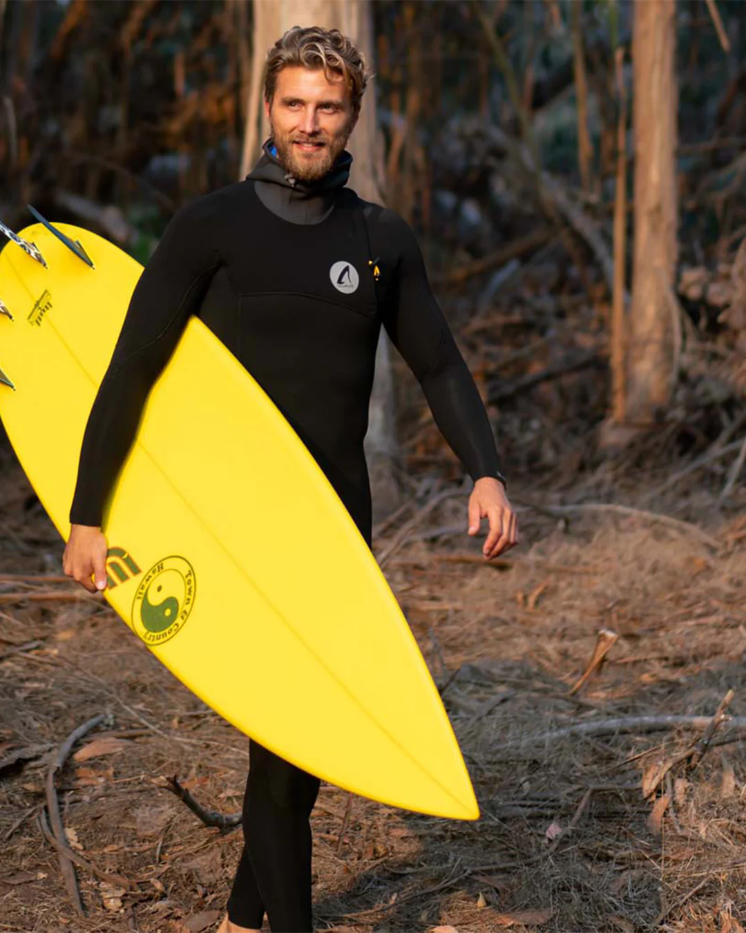 Evade 4.3 Hooded Chest Zip Winter Wetsuit - Image 2