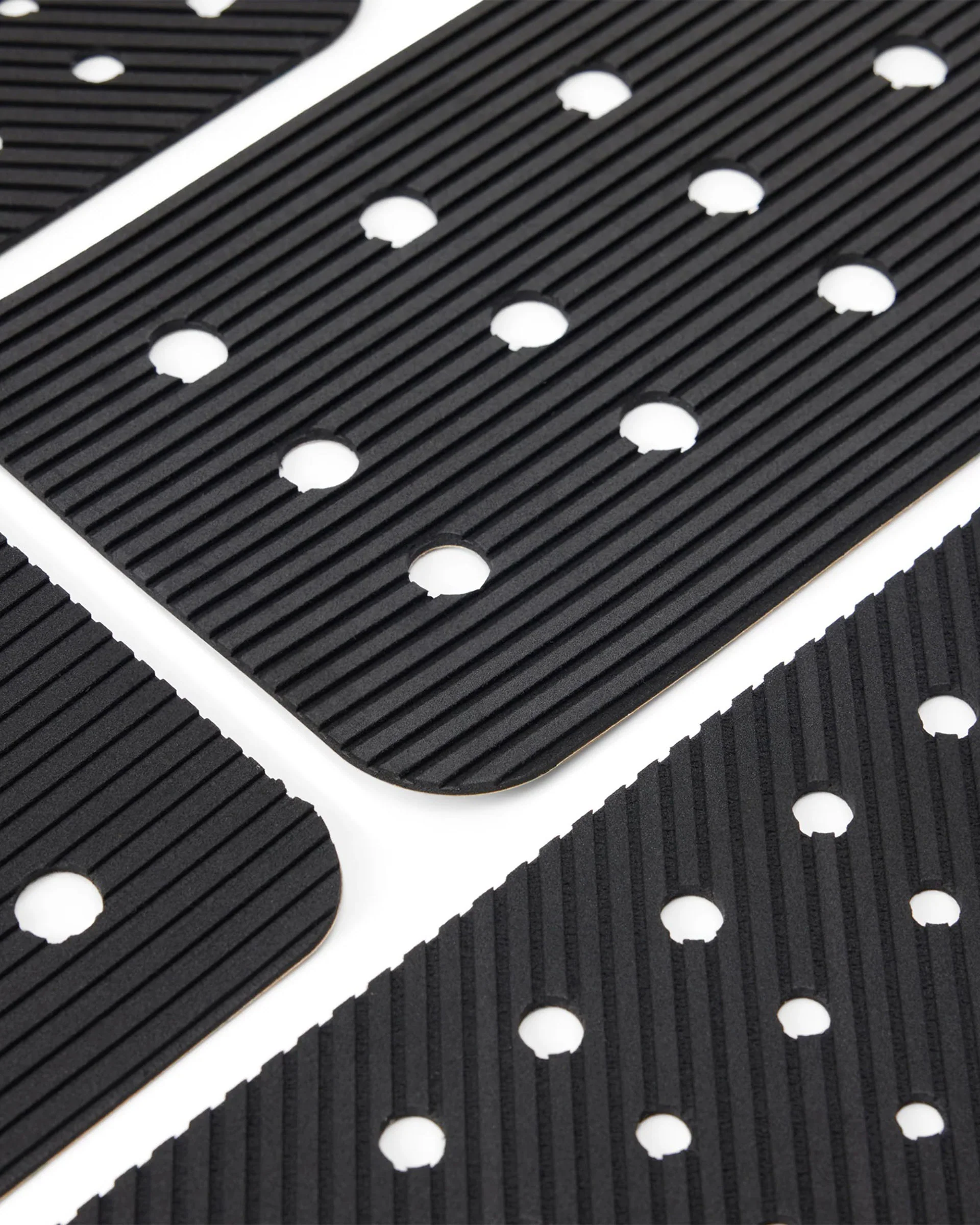 Front Foot Surf Traction Pad 2.0 - Black - Image 3