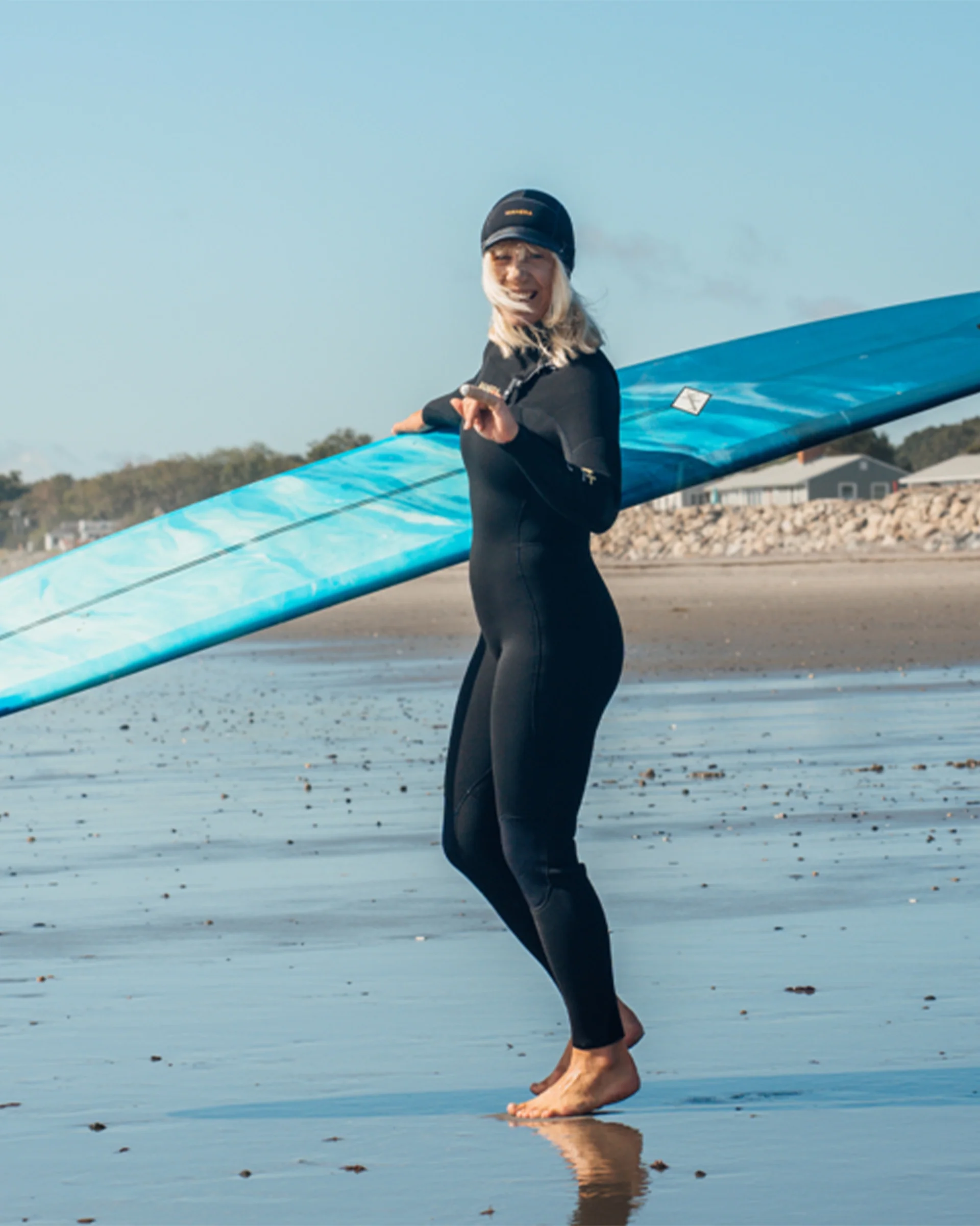 Women's Manera Meteor Magma 4/3mm Chest Zip Fullsuit - 2023 - Image 3