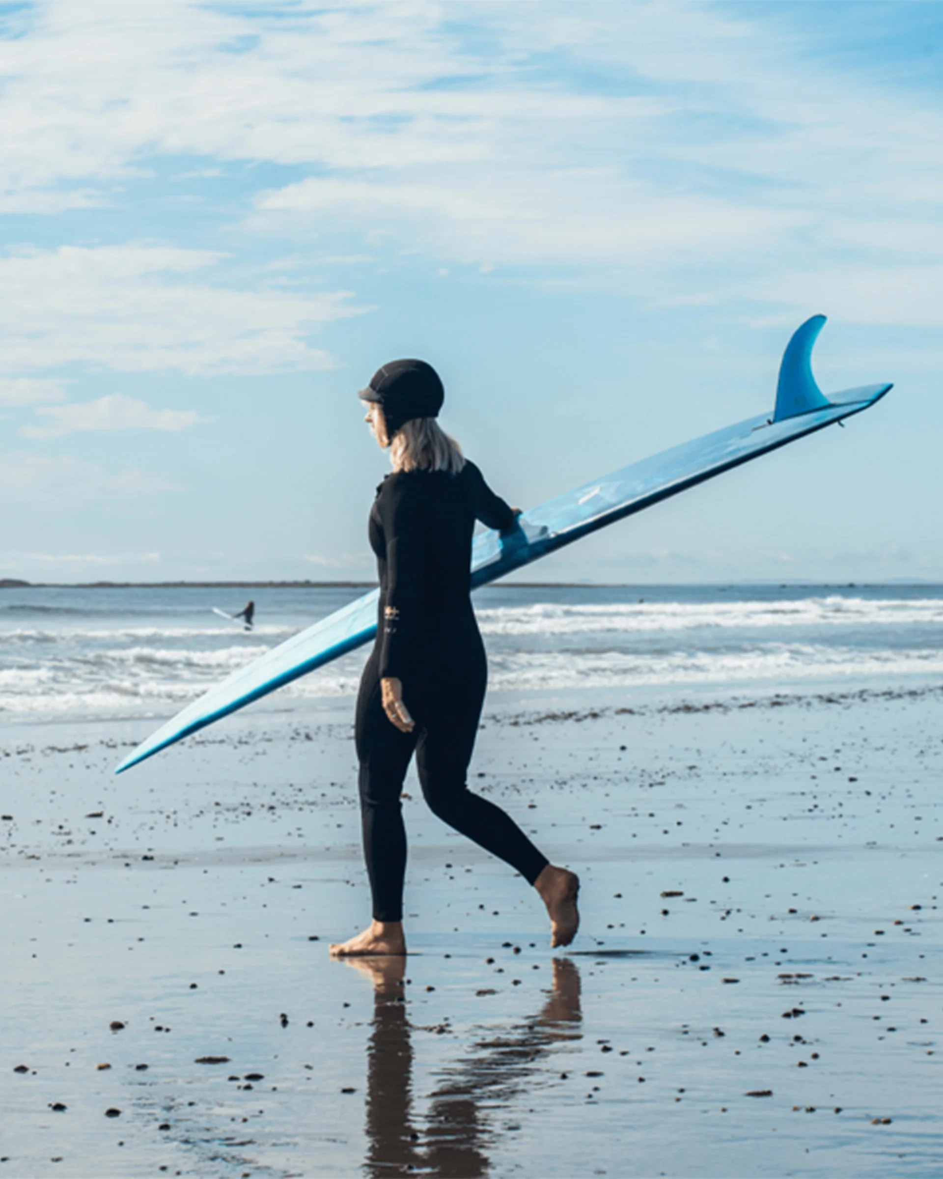 Women's Manera Meteor Magma 4/3mm Chest Zip Fullsuit - 2023 - Image 9