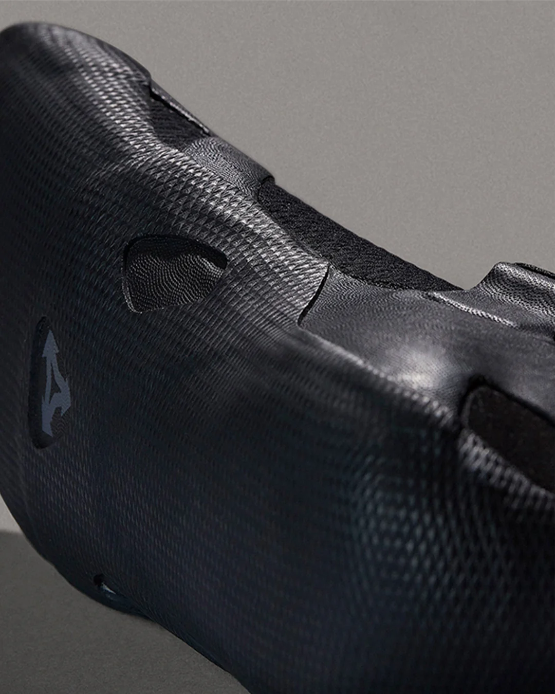 Infiniti Round Toe Boot 8mm - Image 2