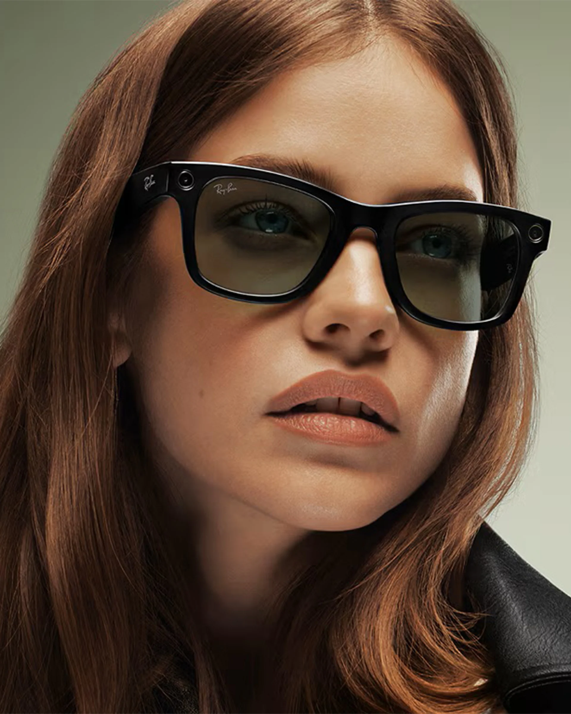 Meta Wayfarer Gen 2 Sunglasses - Shiny Black/Clear Graphite Green Transitions - Image 2