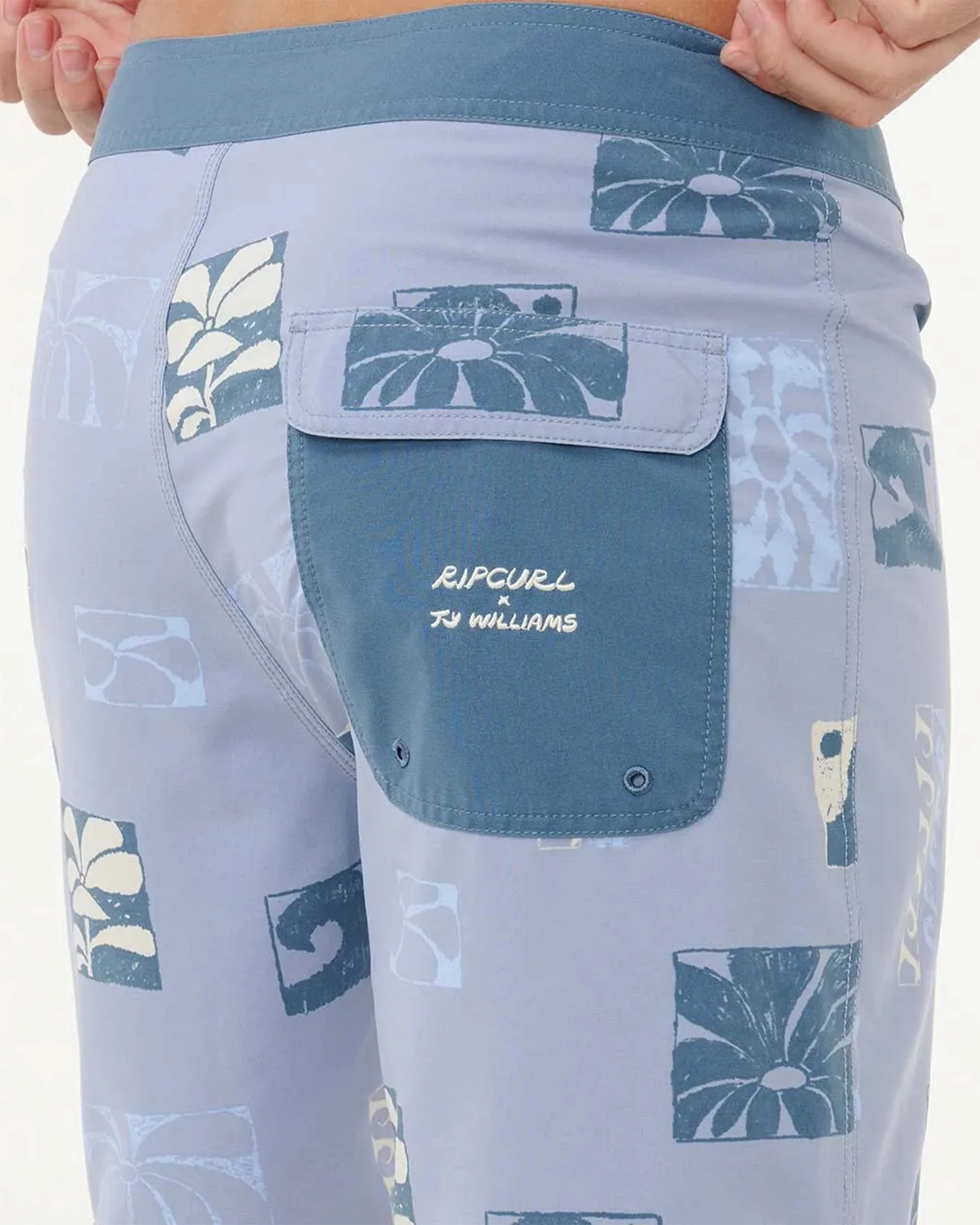 Mirage Artist of the Search Ty Williams Boardshort - Image 11
