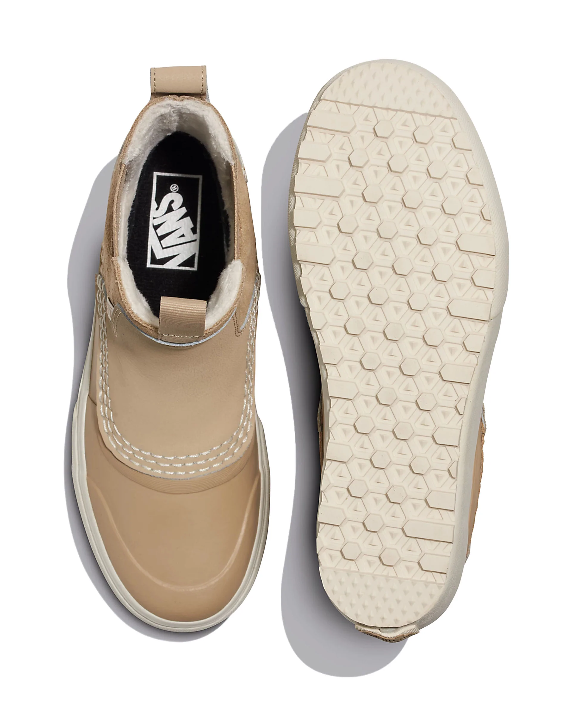 MTE Standard Mid Chelsea Waterproof Boot - Image 3