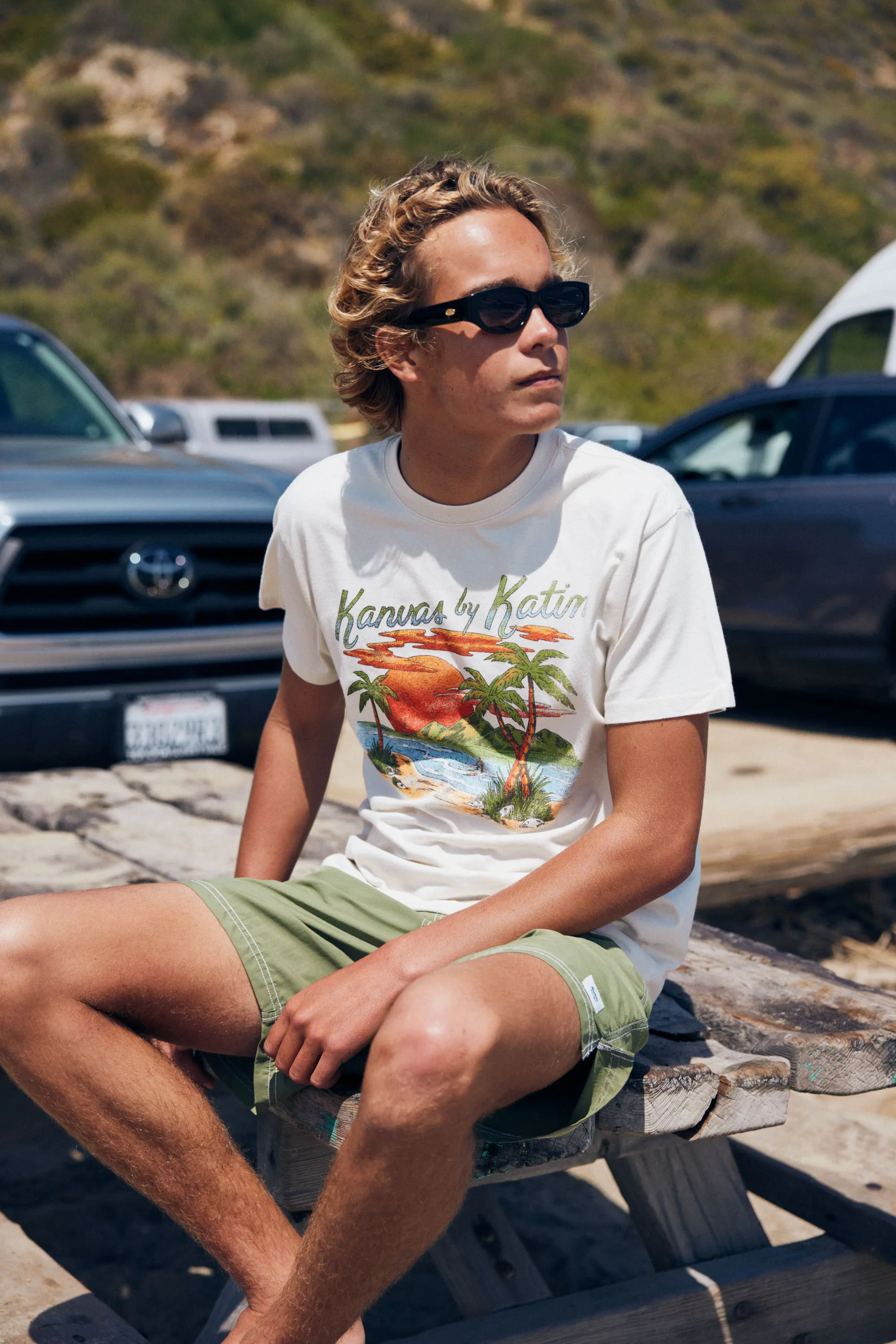 Paradise Front Tee - Image 7