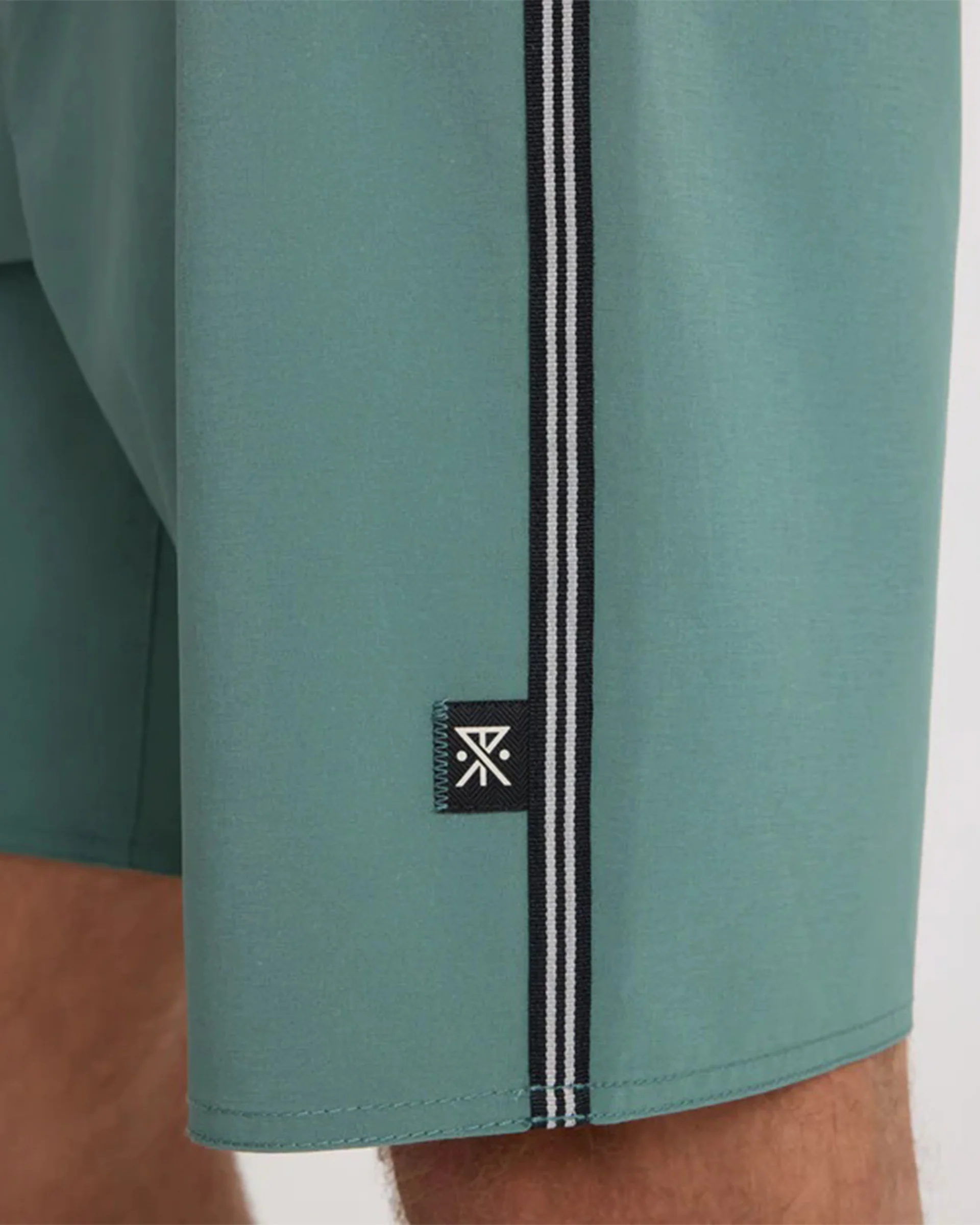 Passage 18.5" Boardshorts - Image 24