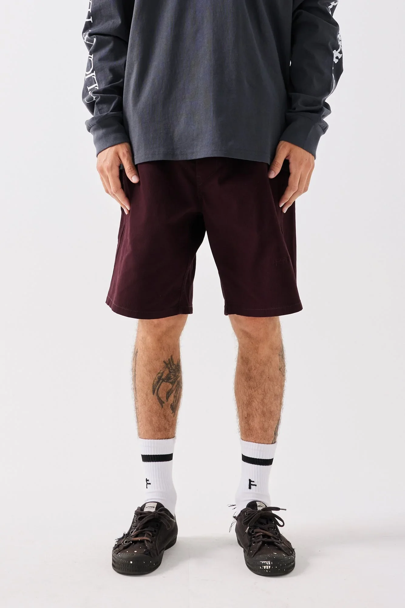 Prayer Walkshort - Burgundy