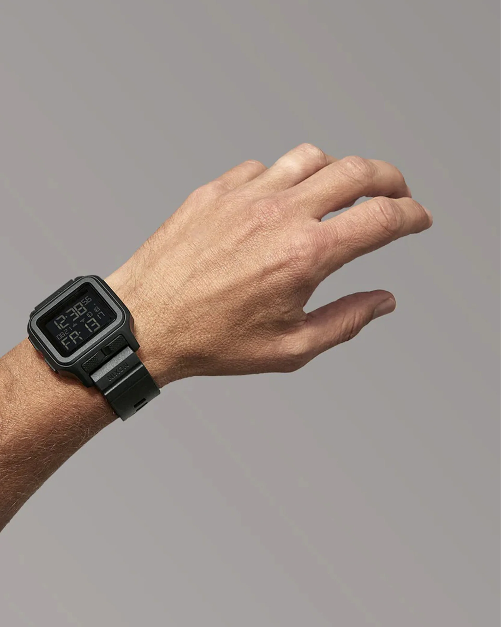 Regulus MK-1 - All Black - Image 4
