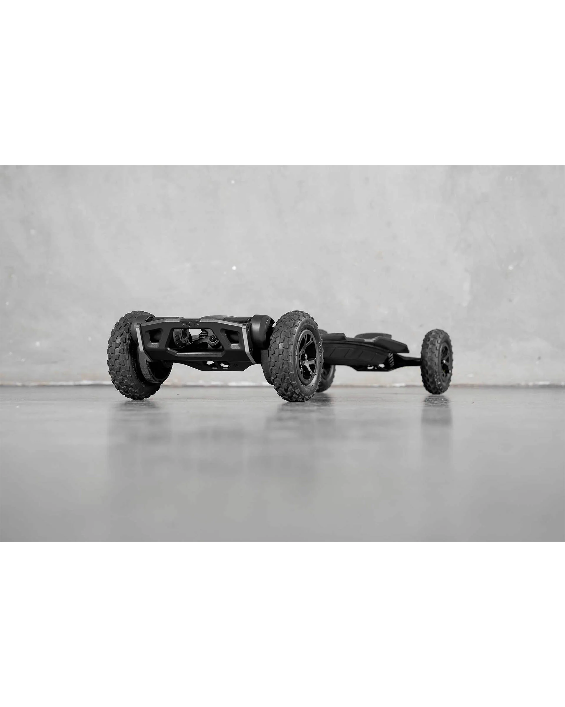 Renegade Diablo Electric Skateboard - Image 2