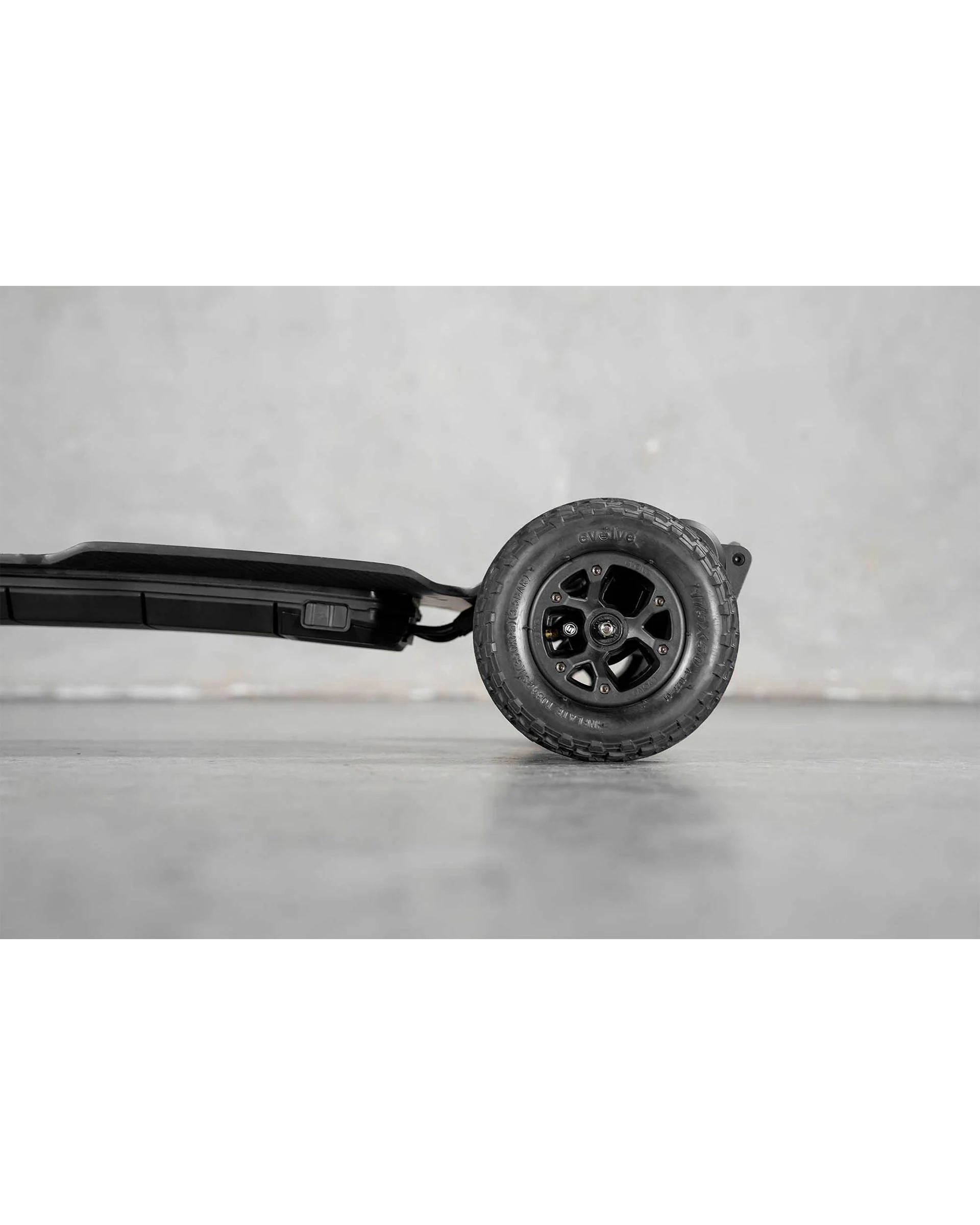 Renegade Diablo Electric Skateboard - Image 4