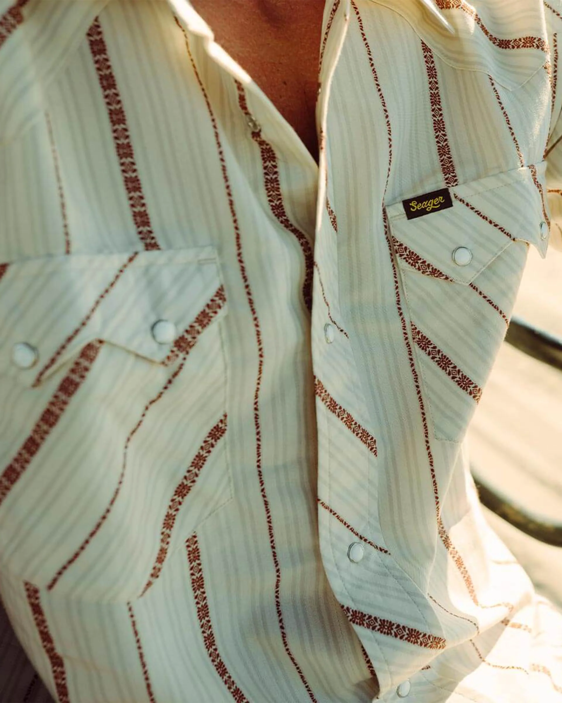 Sawtoof S/S Shirt - Azteca Tile - Image 8