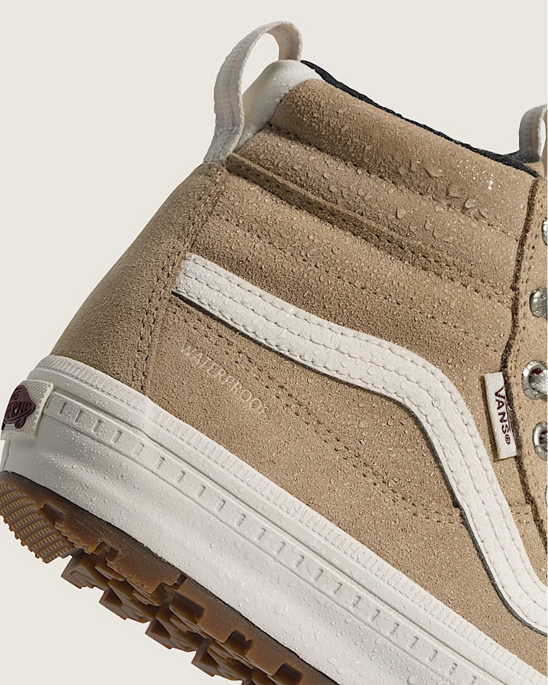 Sk8-Hi Waterproof Insulated Shoe - Brown/White - Image 7