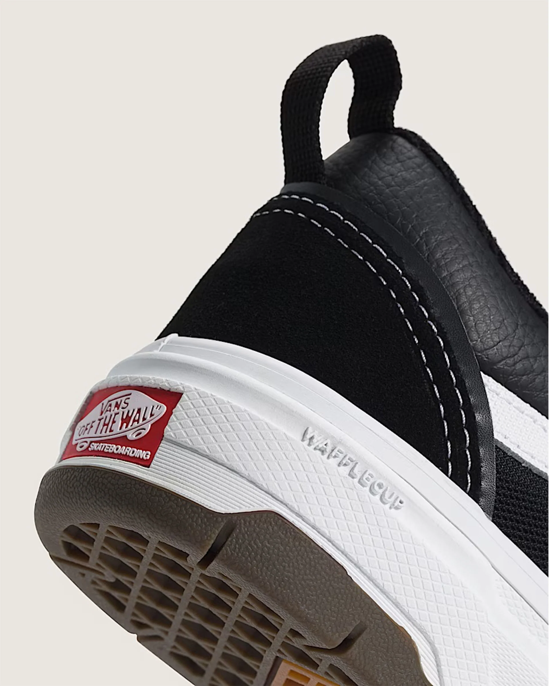 Skate Old Skool Wafflecup Shoe - Black/White - Image 7