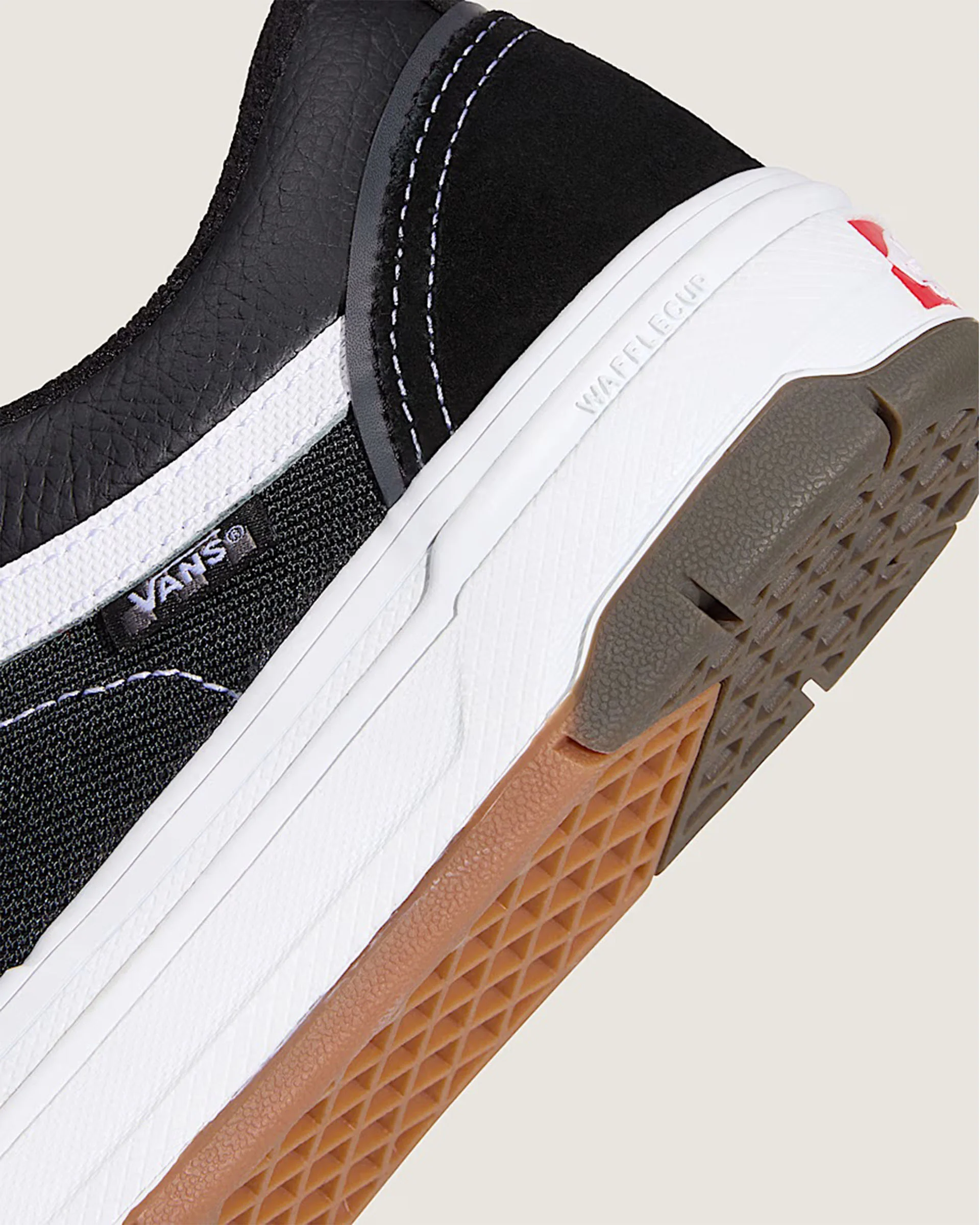 Skate Old Skool Wafflecup Shoe - Black/White - Image 8