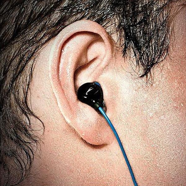 SURGE S+ Waterproof Sport Headphones - Short Cord - Image 7