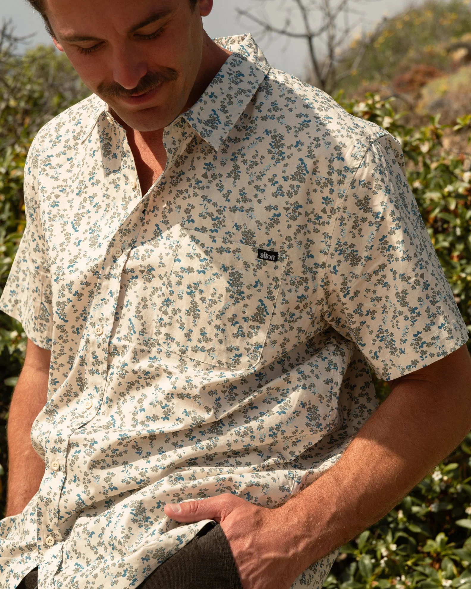 Uplands S/S Woven Shirt - Natural - Image 2