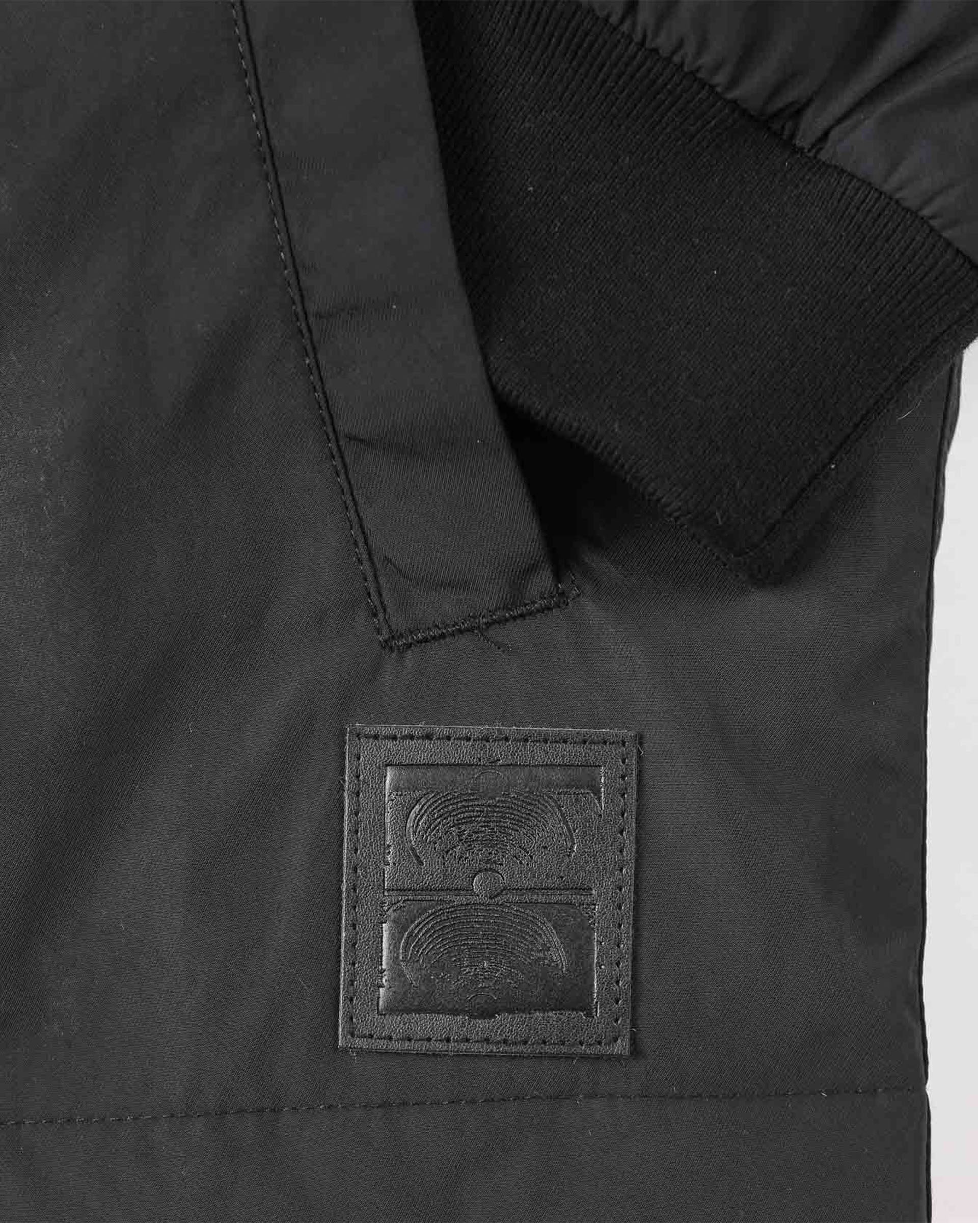 VT Nylon Jacket - Black - Image 4