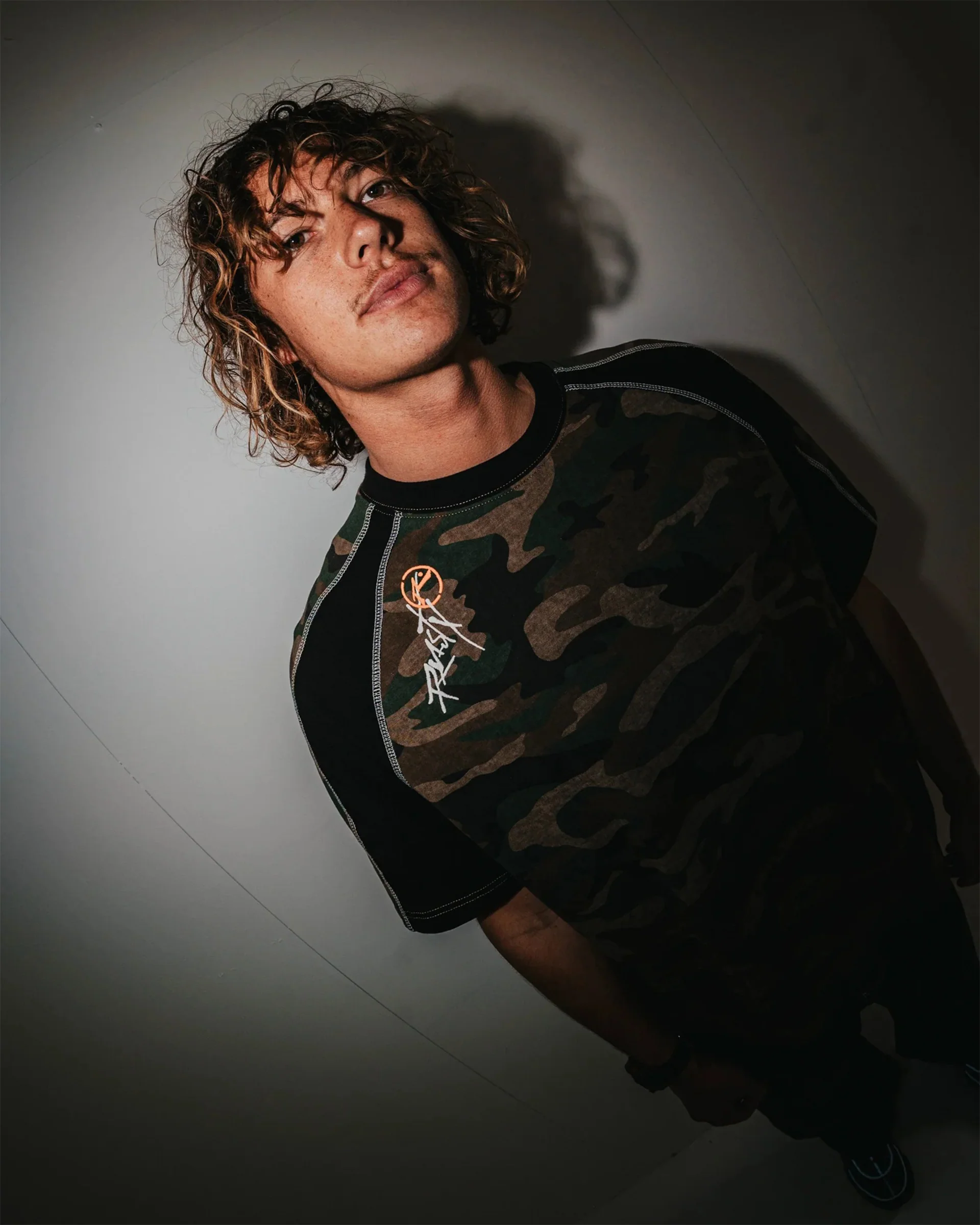 Woof Raglan S/S T-Shirt - Camo - Image 2