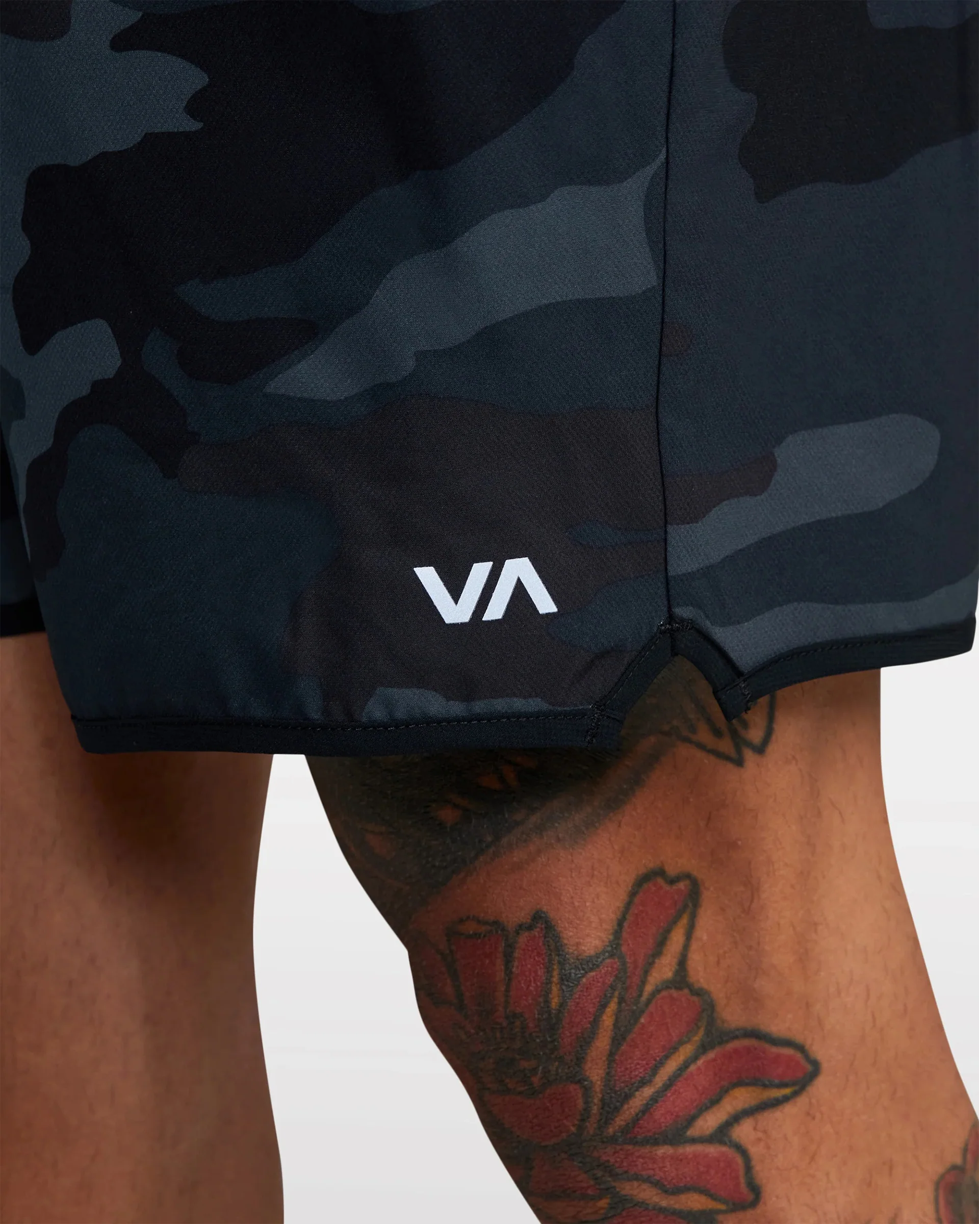 Yogger Stretch 17" Short - Camo - Image 7